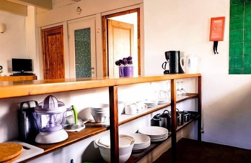 Quelfes Cottage | Cottages - 2 Bedroom Family House with Pool