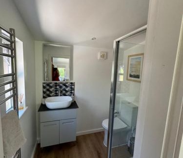 Bideford Ski Chalet | Cotts Cabin - Welcombe - 2 min walk to pub