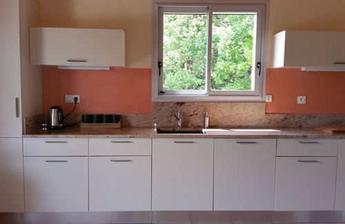 Couiza House | Couiza, near Carcassonne, high spec, luxury house, sleeps 8 with pool.