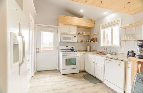 Cedar City Apartment | Country Apartment with Private Deck and Great Mountain View
