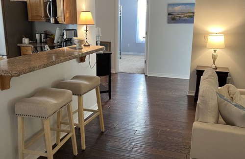 Navarre House | Country Beach House- W/a new pet friendly pool. Only 5 min to Navarre Beach!