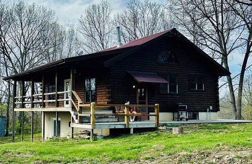 Kirksville Cabin | Country Cabin In The Woods