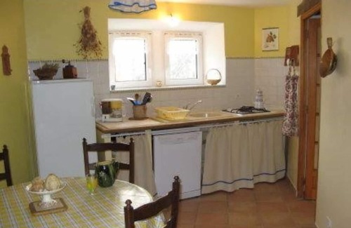 Lussan Cottage | Country Cottage/Gite - LussanHouse with character