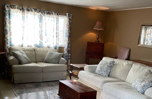 Spokane House | Country Cottage