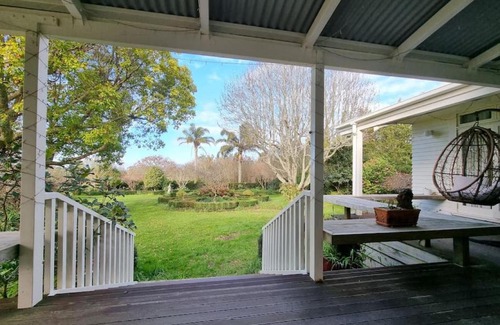 Taupaki House | Country Garden Oasis with Parking and Wi-Fi