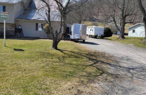 Fleming House | Country Getaway