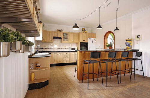 Antigua Villa | Country Home “Abundia House” with Terrace, Mountain View and Pool