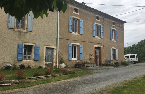 Livers-Cazelles House | Country home