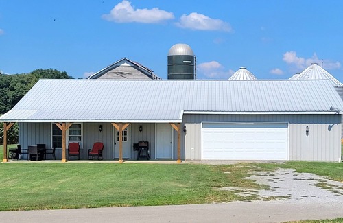 Morganfield House | Country home getaway; great for nature lovers!