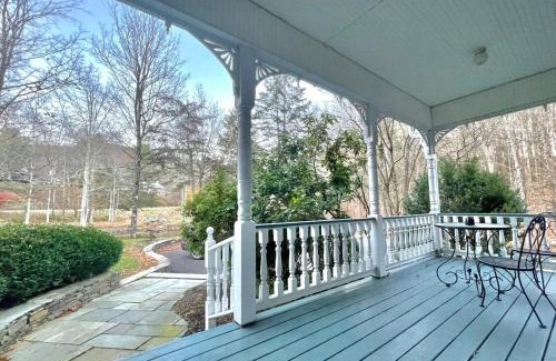 New Paltz House | Country home with rock climbing gym, pond and creek