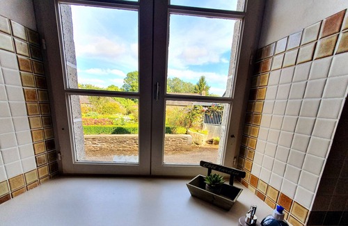 Le Cloitre-Pleyben Other | Country house