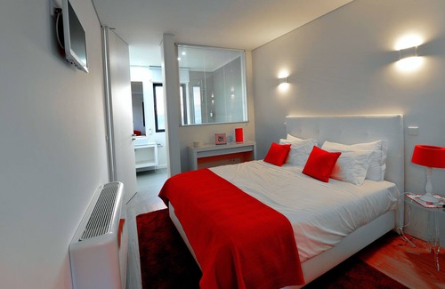 Fafe Other | Country house. 3 bedrooms. Inserted in "organic farm" 7 ha. Casas do Ermo