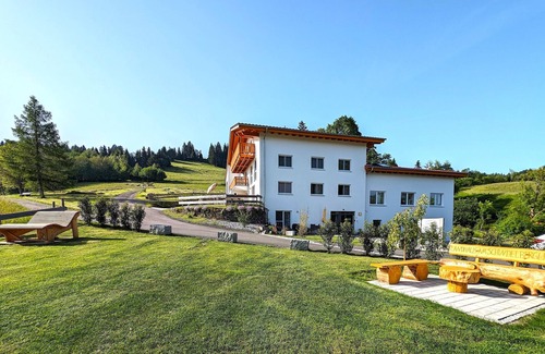 Oberstaufen Apartment | Country house at the Schindelberg lift - Bachblüte