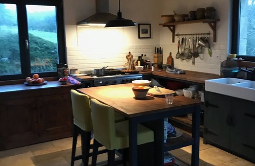 Plomodiern House | Country house, beaches, walking, cycling, kite/surfing, dog friendly