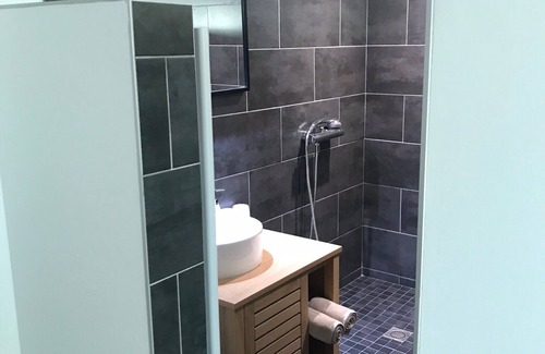 Plomodiern House | Country house, beaches, walking, cycling, kite/surfing, dog friendly