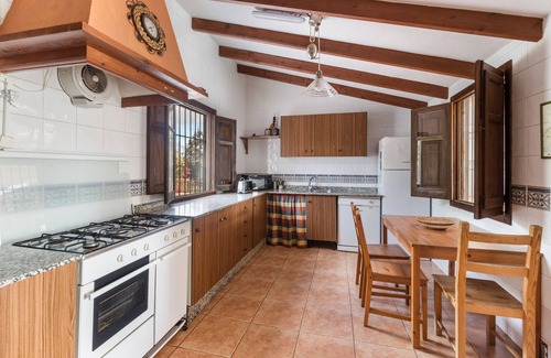 Fuente Alamo de Murcia House | Country House 'Casa De La Cuesta' with Private Pool, Wi-Fi and Air Conditioning