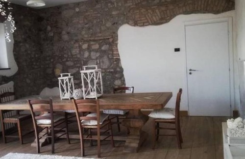 Desenzano del Garda House | Country house casale Victoria