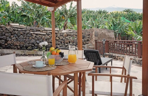 Puerto de la Cruz Villa | Country House "Hacienda Beni" with Sea View, Private Terrace & Wi-Fi