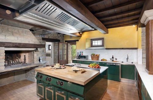 Firenzuola Other | Country House/Farm House in Visignano with 8 bedrooms sleeps 18