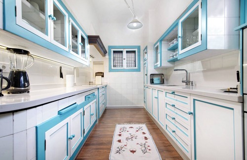 La Solana House | Country House 'Finca Madroñal' with Mountain Views, Wi-Fi and Air Conditioning