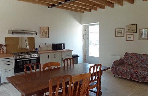 Etais-la-Sauvin House | Country house in Burgundy