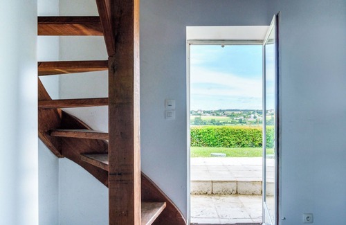 Crouzilles Cottage | Country House in Southern Touraine with Swimming Pool for 8 Peoplen