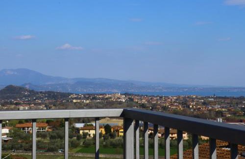 Polpenazze del Garda Apartment | "Country House il Brolo"