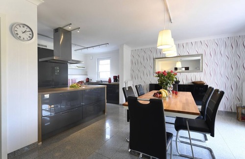 Krutweiler House | Country house on the Saar