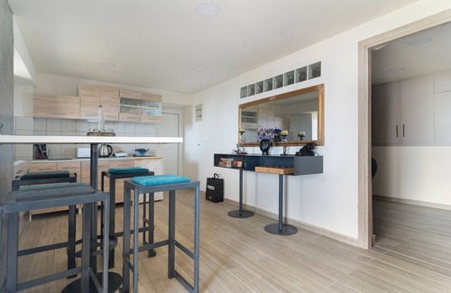 Athani House | Country House 'Villa Andreas' with Sea View, Private Terrace and Wi-Fi