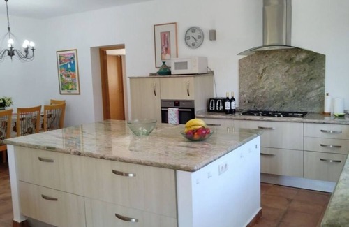 La Parata Cottage | Country House with Pool and Garden, 6 Bedrooms, 4 Bathrooms. A/C. Internet