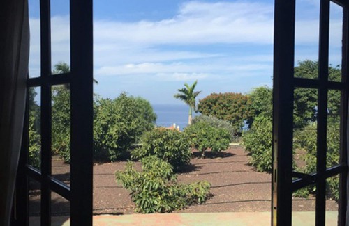 Las Cuevas Cottage | Country house with sea views