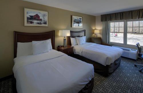 Bangor Hotel | Country Inn at the Mall