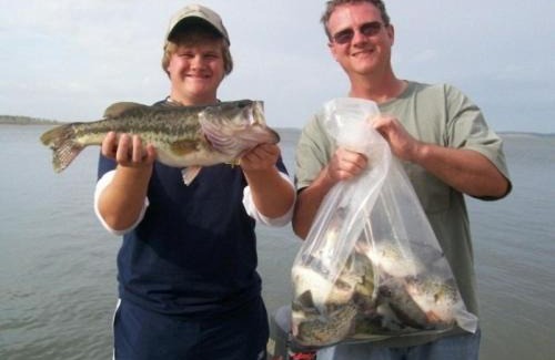 Broaddus Hotel | Country Inn Motel