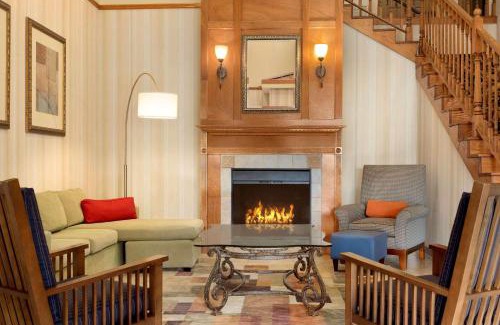 Pineville Hotel | Country Inn & Suites by Radisson, Pineville, LA