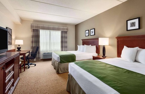 West Seneca Hotel | Country Inn & Suites by Radisson, Buffalo South I-90, NY