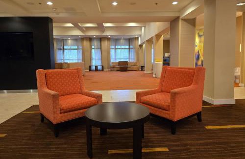 Altoona Hotel | Country Inn & Suites by Radisson, Convention Center