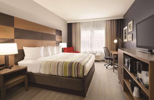 Boone Hotel | Country Inn & Suites by Radisson, Boone, NC