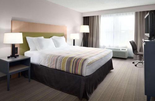 Camp Springs Hotel | Country Inn & Suites by Radisson, Camp Springs Andrews Air Force Base , MD