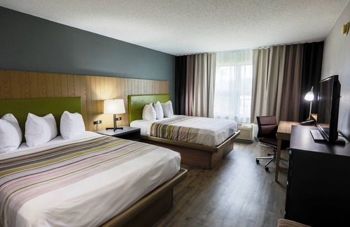 Carolina Forest Hotel | Country Inn & Suites by Radisson, Myrtle Beach, SC