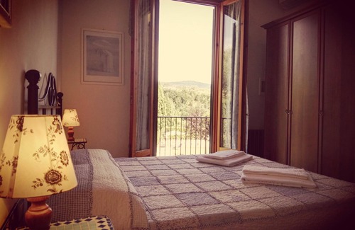 Vinci Other | country inns - 6 bedrooms - 6/22 persons