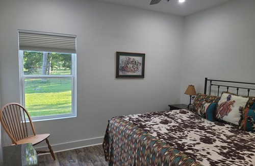 Chappell Hill Other | Country living in new 2bdrm/2bth farmhouse in lovely Chappell Hill with WiFi, AC