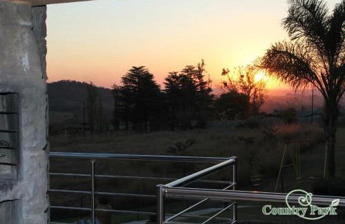 Greater Johannesburg Metropolitan Area House | Country Park Guest House - Muldersdrift