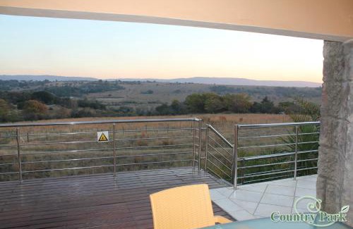 Greater Johannesburg Metropolitan Area House | Country Park Guest House - Muldersdrift