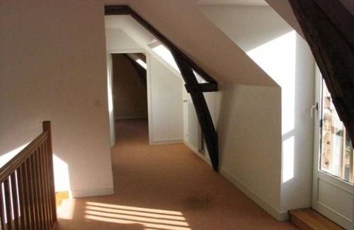 La Bazoge Cottage | Countryside Retreat: Renovated Farmhouse 5km from Major Shopping, 7km from Le Mans