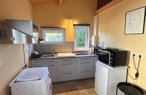 Vendat Apartment | Countryside studio with shared pool and Wifi near Vichy