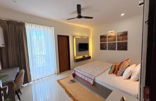 Sanganer Apartment | Couple Canvas- Luxurious 1-BHK Peaceful Apartment