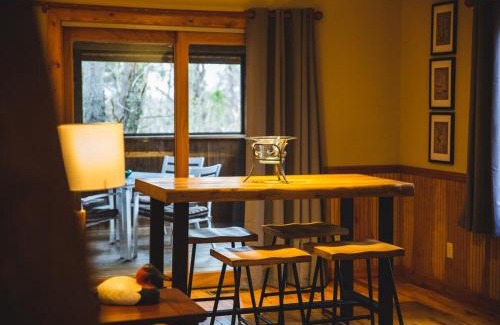 Logan House | Couples Paradise II - by The Chalets
