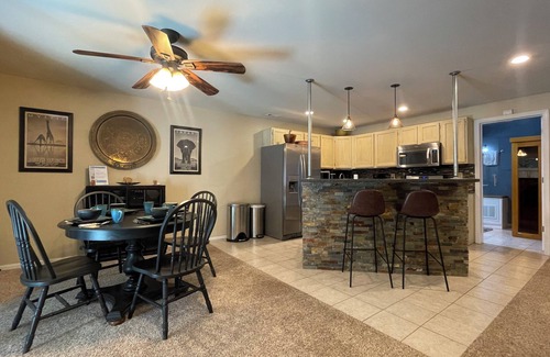 Fort Collins Apartment | Couples Retreat with Hot Tub, Sauna & Steam Room