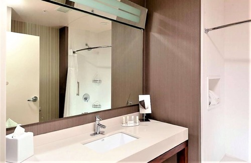 Town and Country Hotel | Courtyard by Marriott St. Louis West County