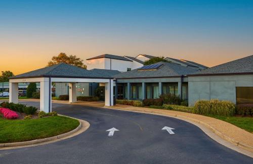 Fairfax Hotel | Courtyard by Marriott Fairfax Fair Oaks